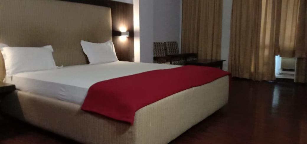 היידראבד Hotel Jaya International מראה חיצוני תמונה